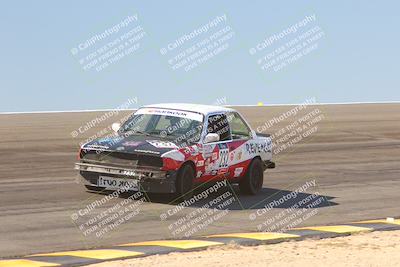 media/Oct-15-2023-Lucky Dog Racing Chuckwalla (Sun) [[f659570f60]]/2nd Stint Bowl/